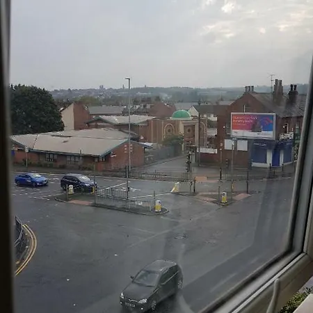 Appart, Flat C Leeds (West Yorkshire)